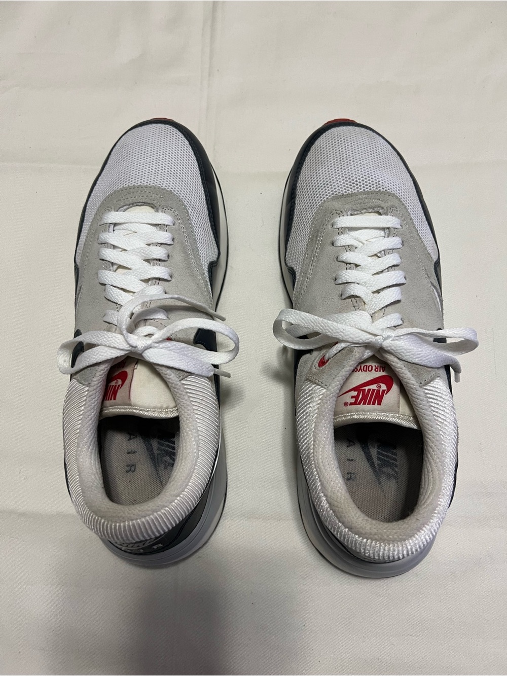 NIKE Air Odyssey Mens Sneakers 652989-104 - Picture 9 of 16